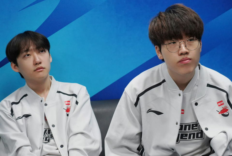 JackeyLove焦点对战，Rookie与70激战尤文图斯分钟，战术调整胜负难料！赢得满堂喝彩的简单介绍